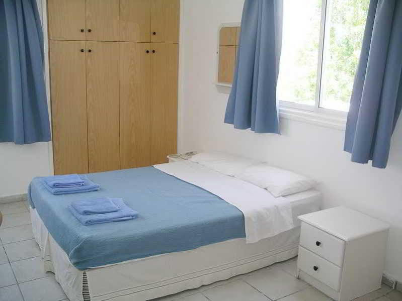 Renos Hotel Apts Polis ภายนอก รูปภาพ